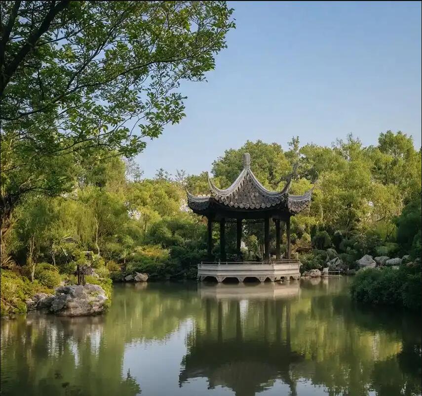 南区雨珍餐饮有限公司